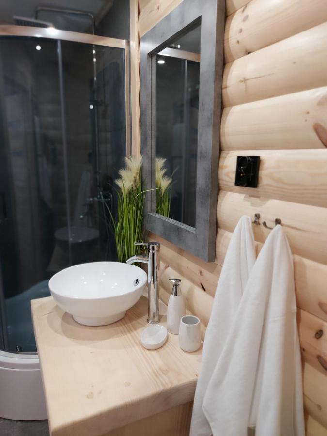 U Mlynorza Apartment ซุเค ภายนอก รูปภาพ